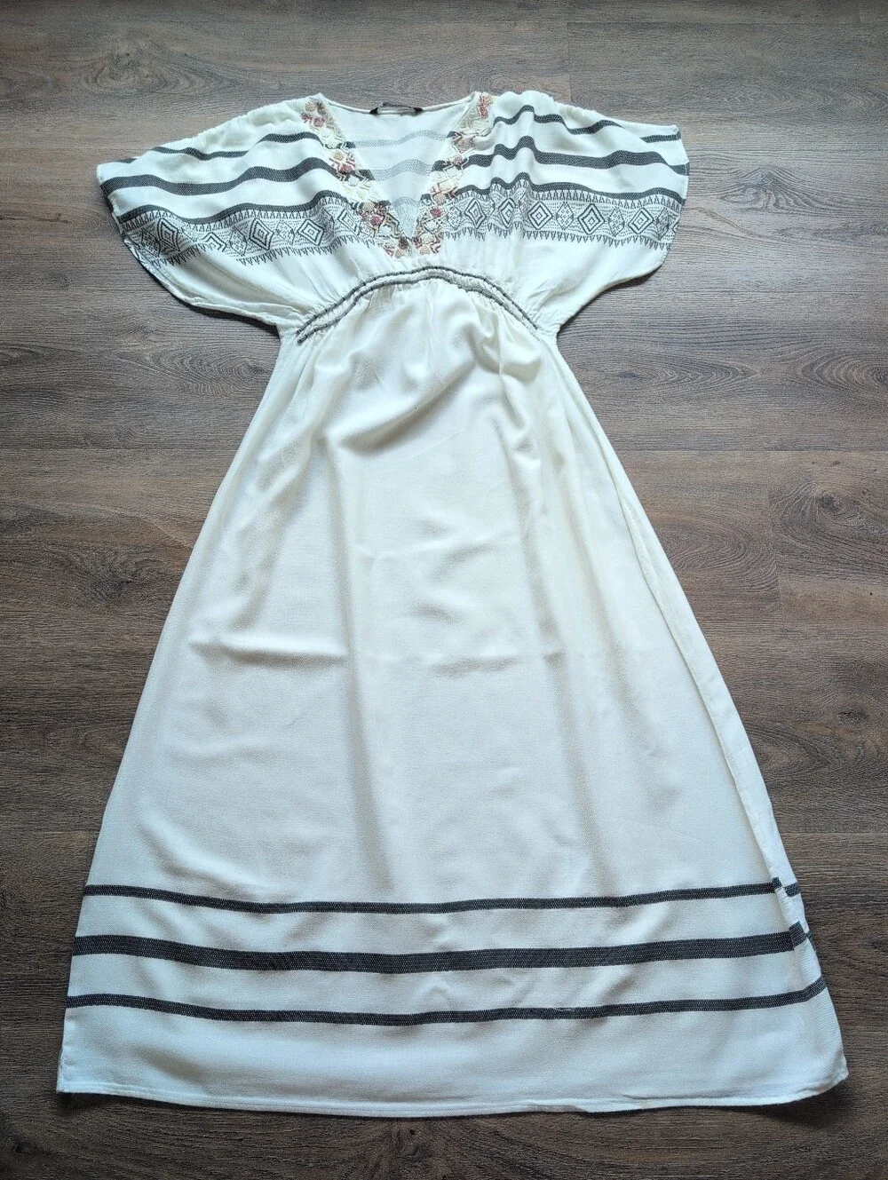 Zara 100% Cotton White Dress with Black Stripes and Embroidered Accents - Picture 3 of 5